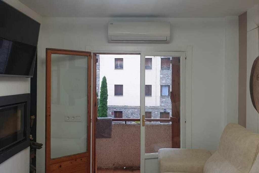 Acogedor Apartamento En El Pirineo Aragones Villanúa Exterior foto